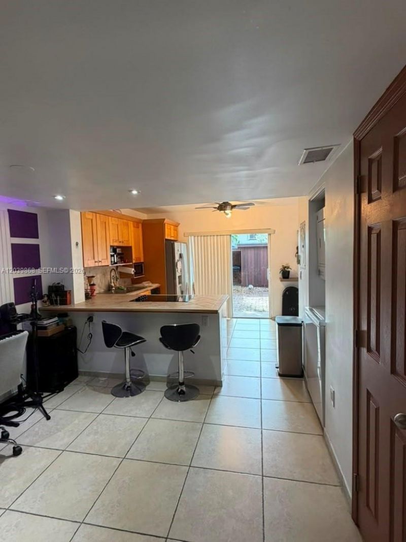 541 NW 82nd Ct , Unit 375, Miami, FL 33126 Photo