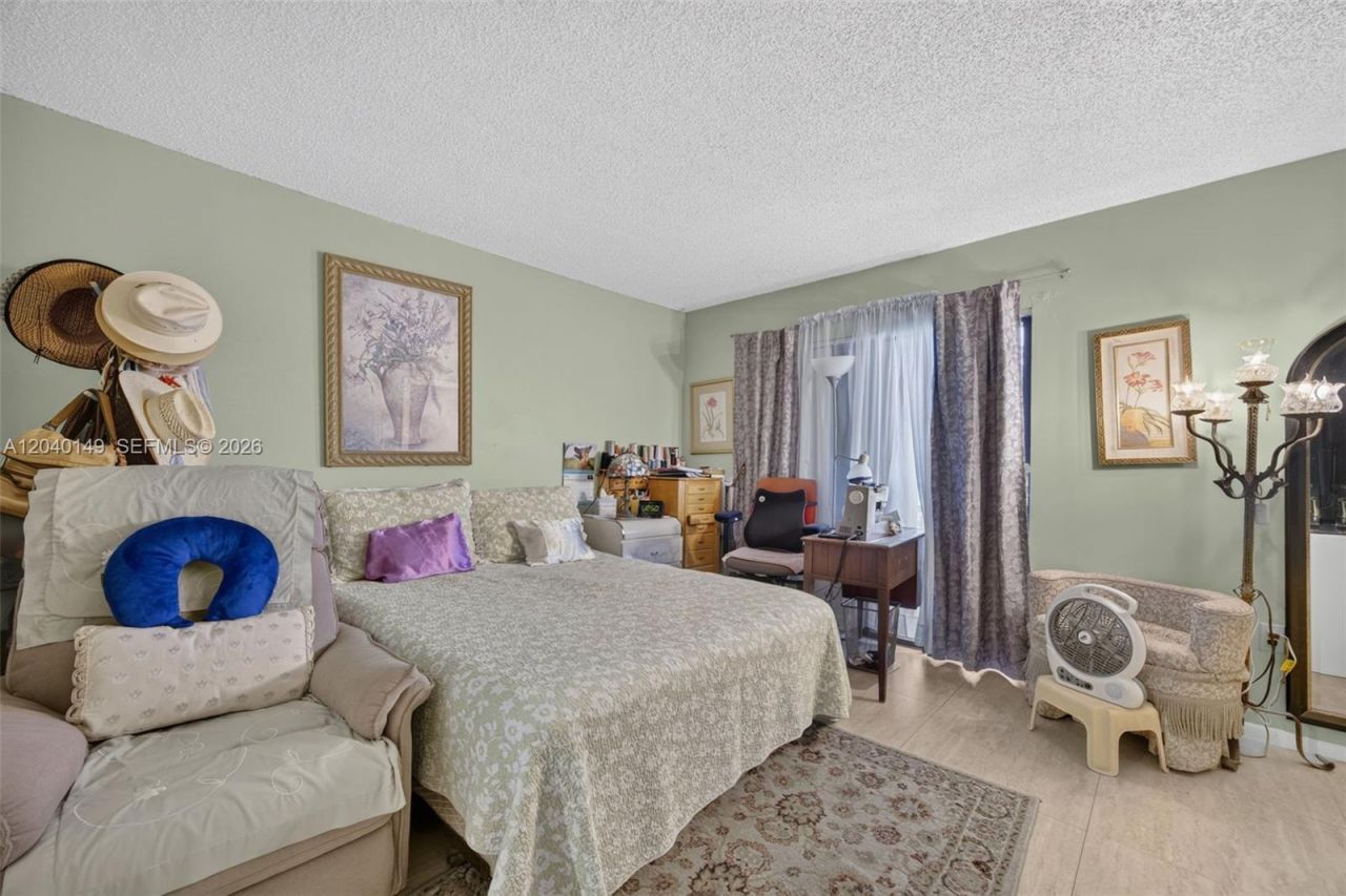 8415 SW 107th Ave, Unit 240W, Miami, FL 33173 Photo