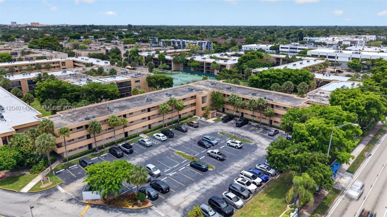 8415 SW 107th Ave, Unit 240W, Miami, FL 33173 Photo