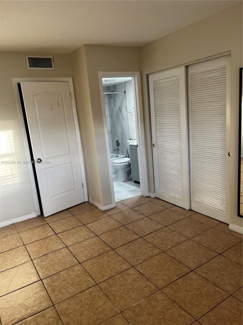 8650 SW 67th Ave , Unit 1029, Pinecrest, FL 33156 Photo