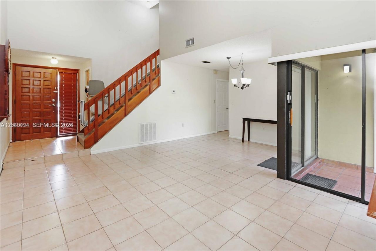 2500 SW 113th Ct , Miami, FL 33165 Photo