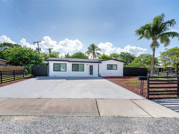 20001 NW 14th Ave , Miami Gardens, FL 33169
