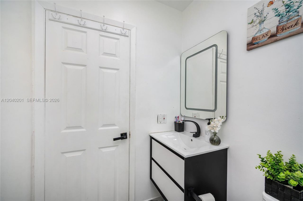 20001 NW 14th Ave, Miami Gardens, FL 33169 Photo