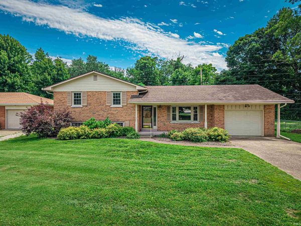 1212 Cardinal Drive, Mount Vernon, IN 47620