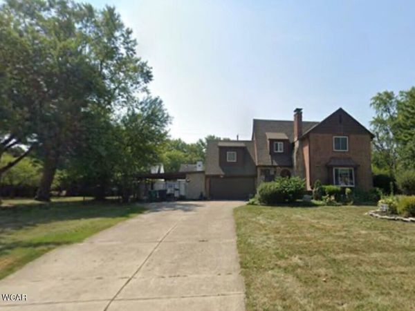 1835 W Market Street, Lima, OH 45805