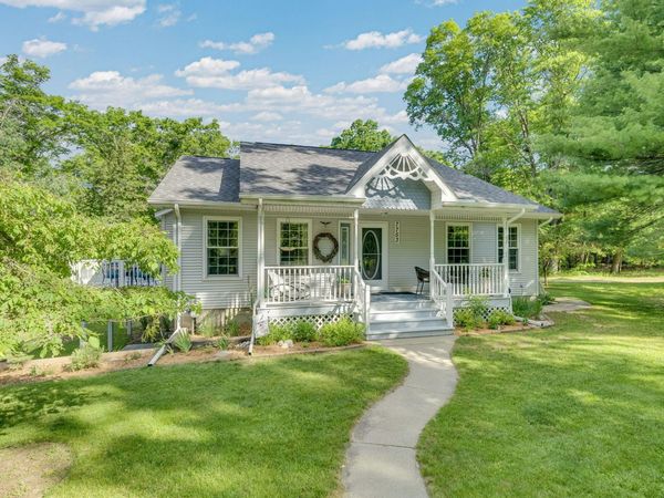 7753 E Higgins Lake Drive, Roscommon, MI 48653