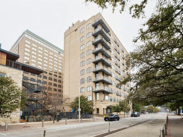 507 Sabine ST , Unit 403, Austin, TX 78701