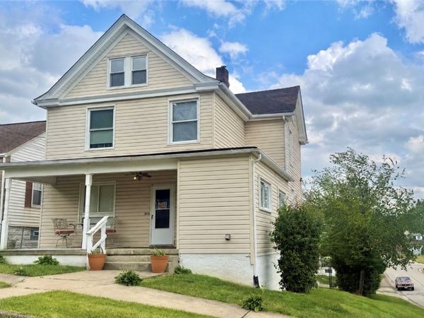 800 Ellsworth Ave, Jeannette, PA 15644