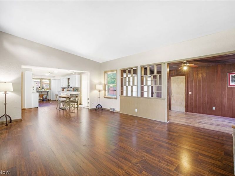 8259 Walter Street NW, Massillon, OH 44646 Photo 9