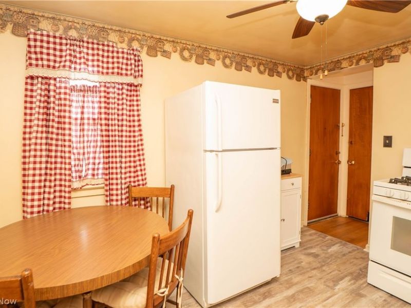 3835 Bernard Avenue NW, Canton, OH 44709 Photo 10