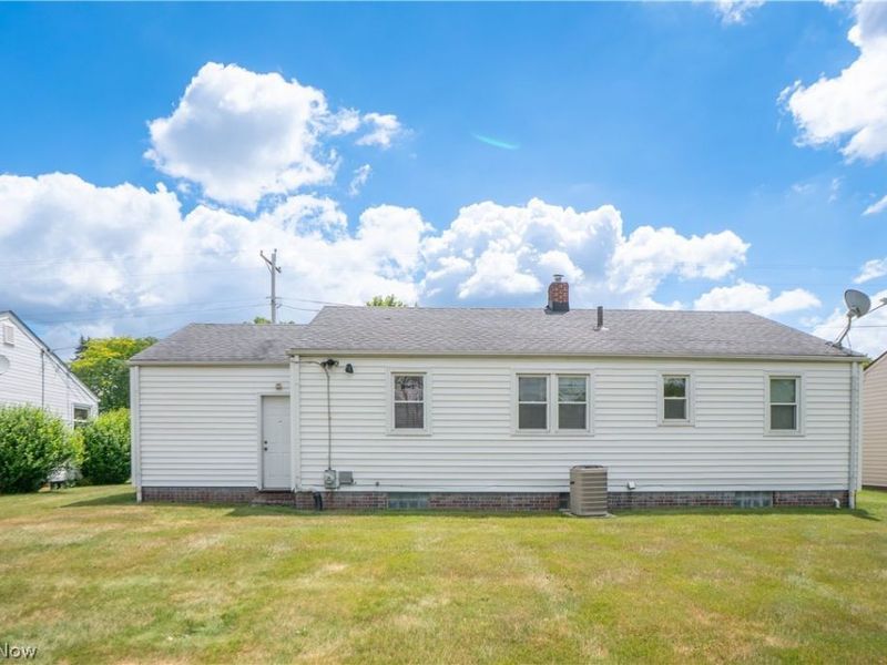 3835 Bernard Avenue NW, Canton, OH 44709 Photo 16