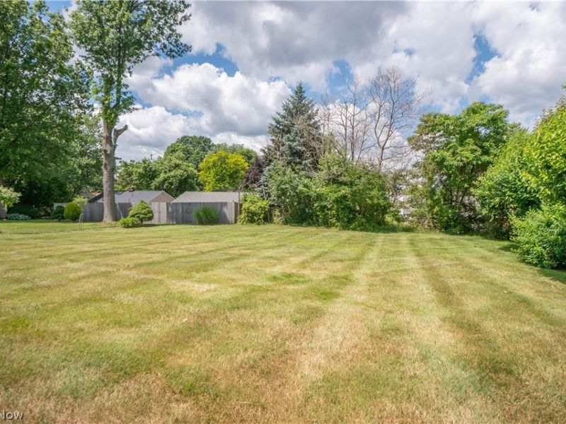 3835 Bernard Avenue NW, Canton, OH 44709 Photo 17