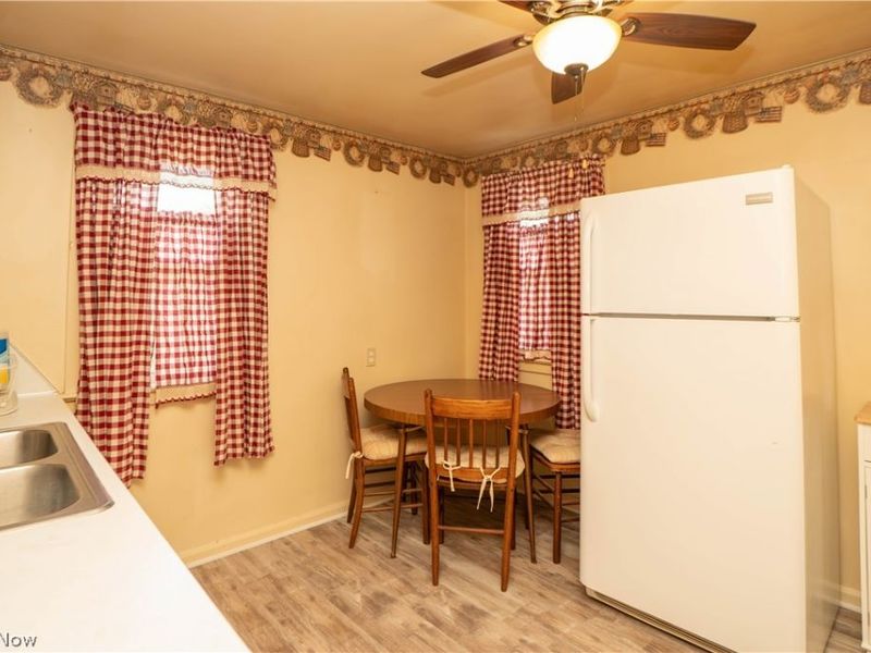 3835 Bernard Avenue NW, Canton, OH 44709 Photo 9