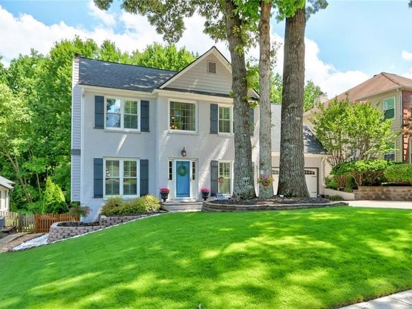 10680 Pinewalk Forest Circle, Alpharetta, GA 30022