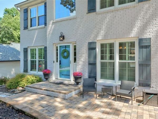 10680 Pinewalk Forest Circle, Alpharetta, GA 30022