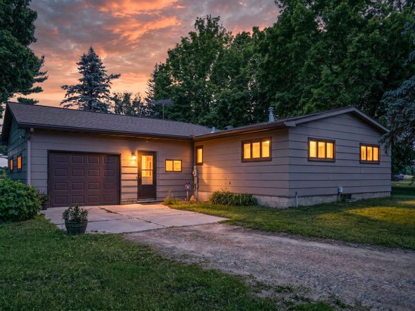 49450 Government Road , Rush City, MN 55069