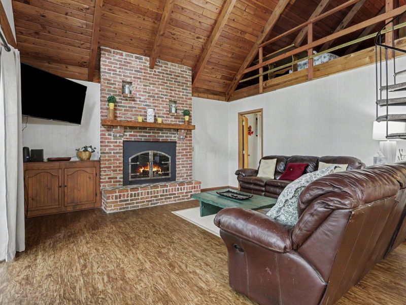 721 Natchez Lane , Sugar Grove, OH 43155 Photo 4