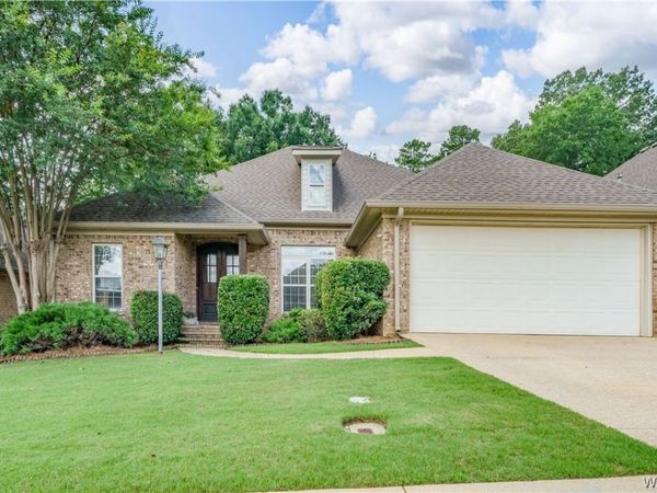 4416 Drapers Drive, Northport, AL 35473