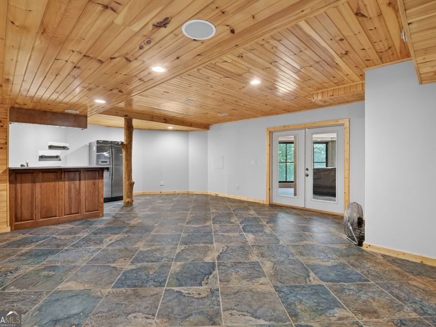 Property Image 68