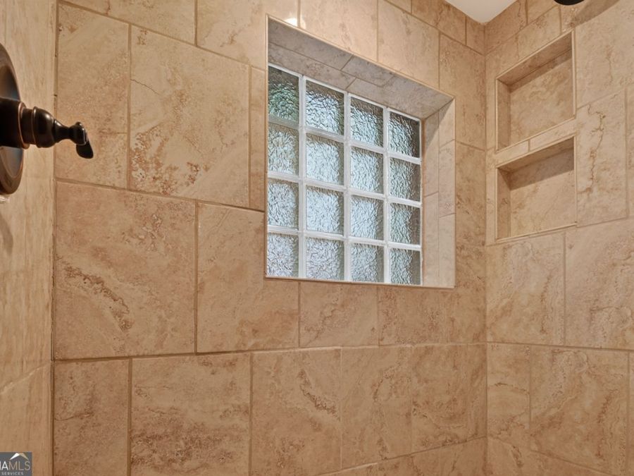 Property Image 76