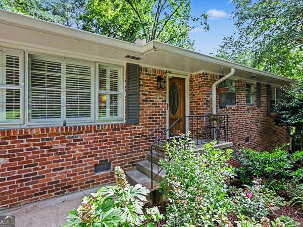 905 Homewood Court, Decatur, GA 30033