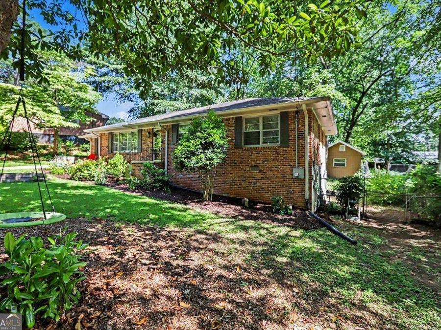 Property Image 4