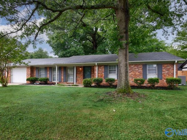 1211 Fletcher Avenue, Decatur, AL 35601