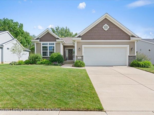 214 Ayla Drive, DeWitt, MI 48820