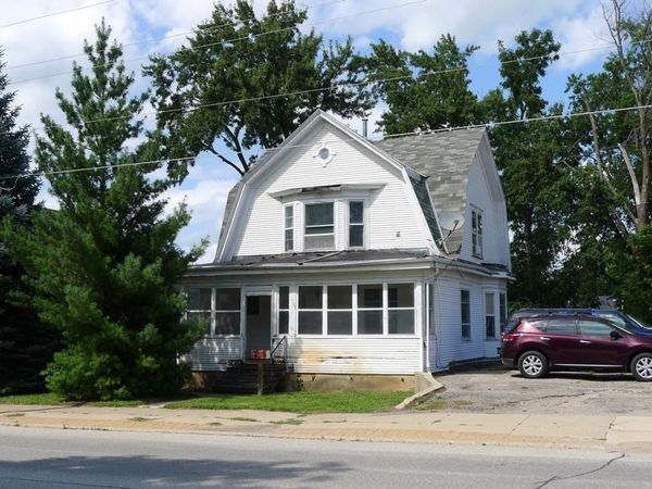 1105 Gilbert Street, Charles City, IA 50616