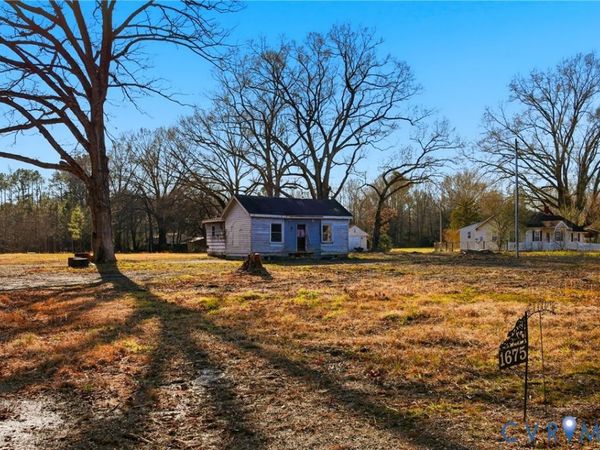 1675 Meadow Road , Sandston, VA 23150