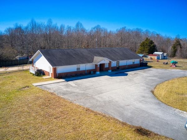 719 Allred Rd, Clarkrange, TN 38553