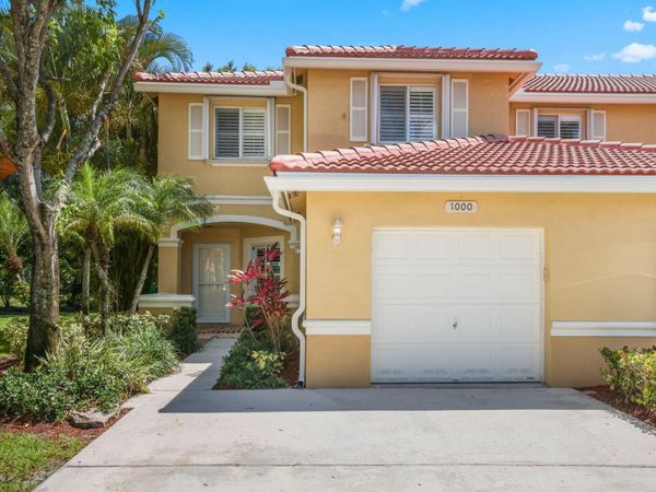 1000 Arezzo Circle, Boynton Beach, FL 33436