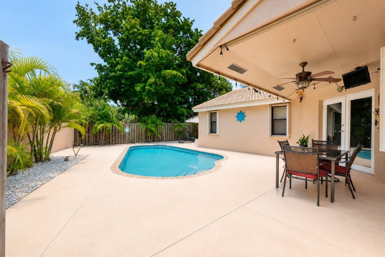 15681 Dover Court, Davie, FL 33331 Photo