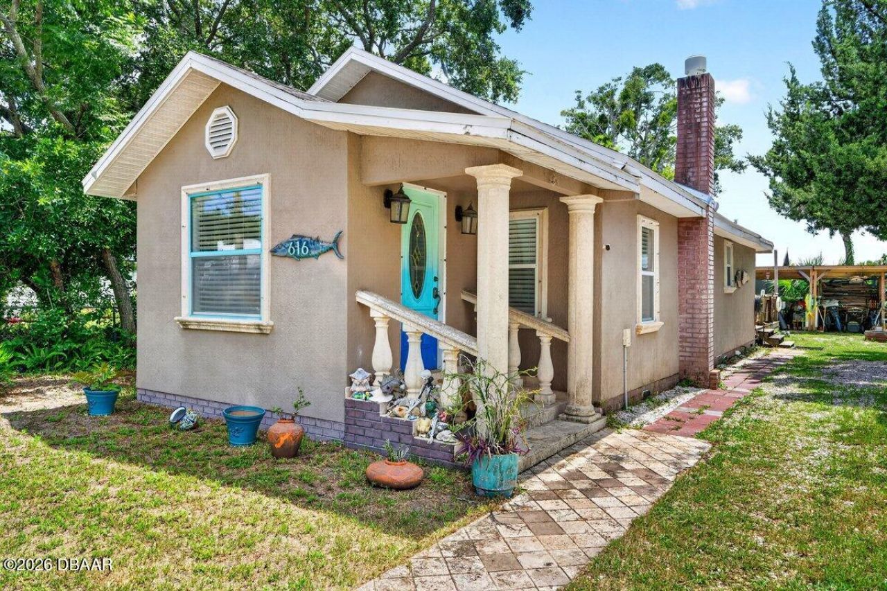 616 Dora Street, New Smyrna Beach, FL 32168 Photo