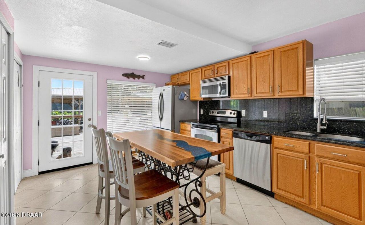 616 Dora Street, New Smyrna Beach, FL 32168 Photo