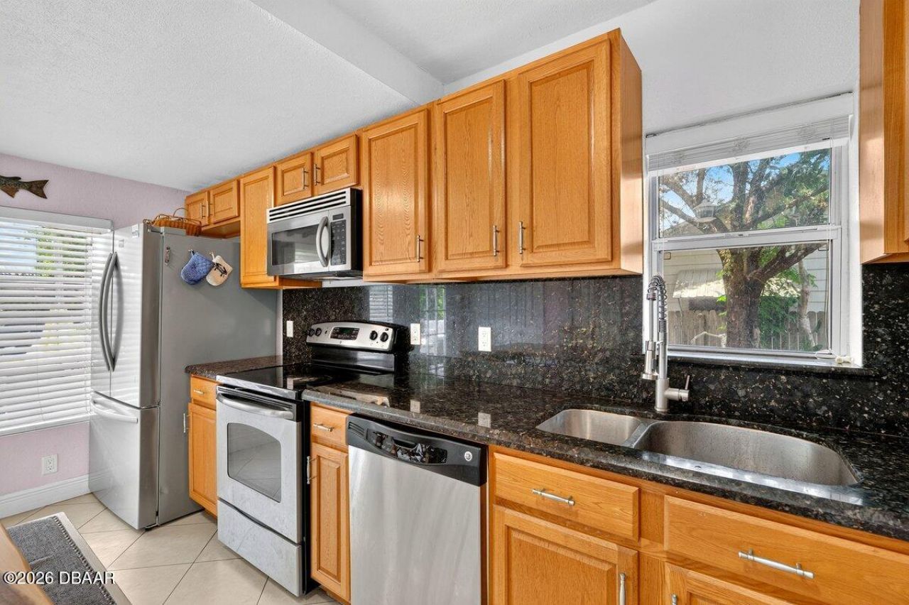 616 Dora Street, New Smyrna Beach, FL 32168 Photo