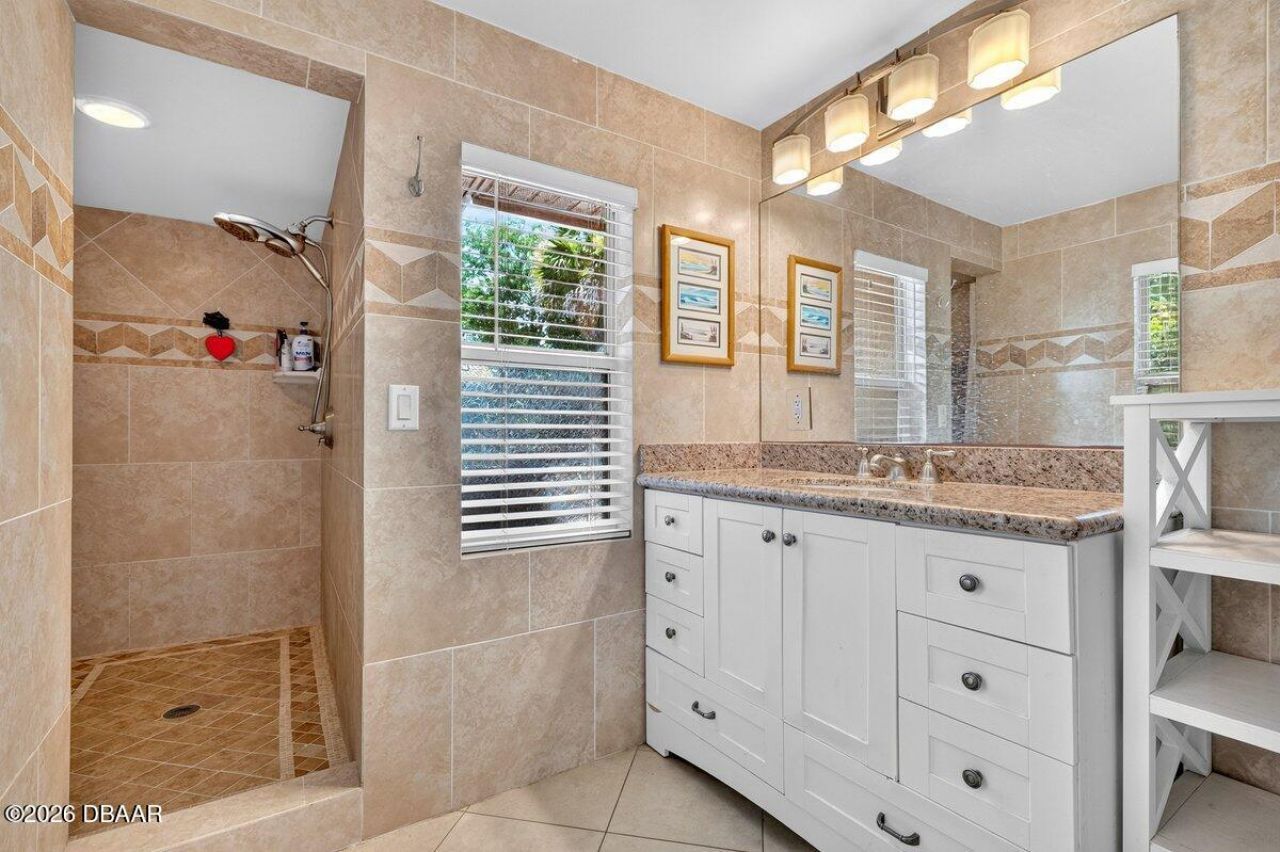 616 Dora Street, New Smyrna Beach, FL 32168 Photo