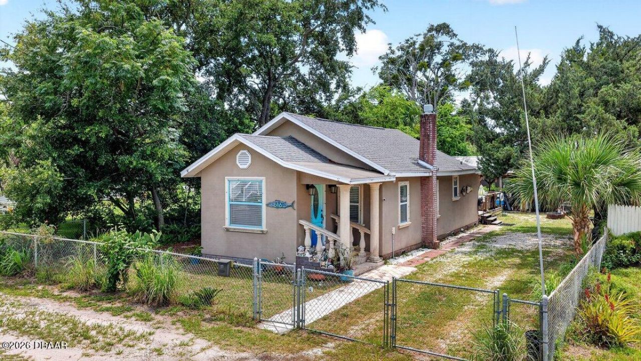 616 Dora Street, New Smyrna Beach, FL 32168 Photo
