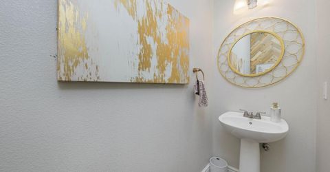 21187 E Rose Clover Ln, Linden, CA 95236 Photo