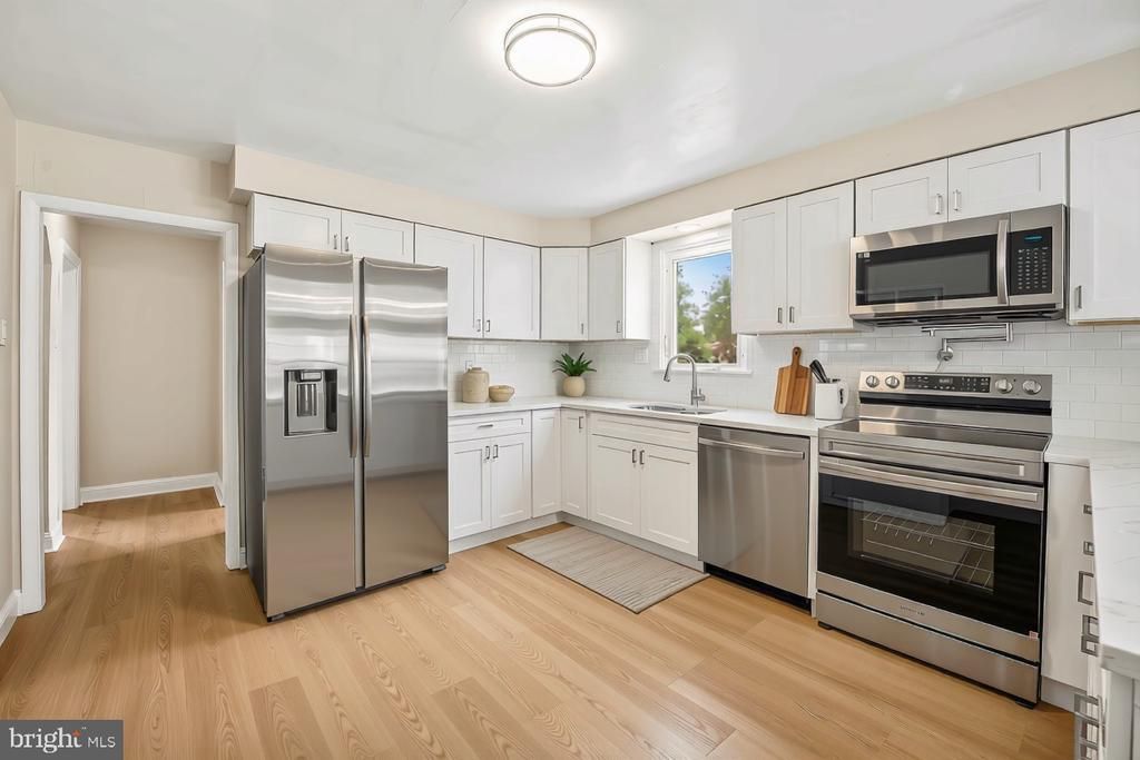 335 TANNER AVENUE, HATBORO, PA 19040