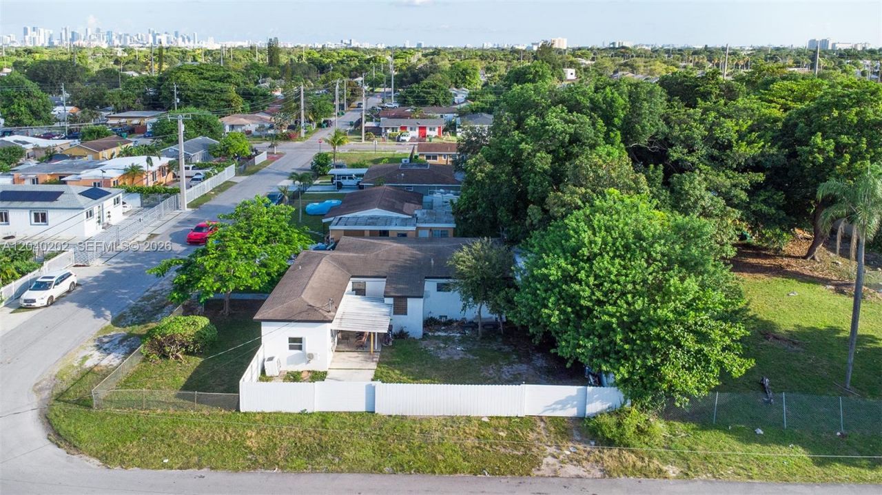7190 NW 21st Ave , Miami, FL 33147 Photo