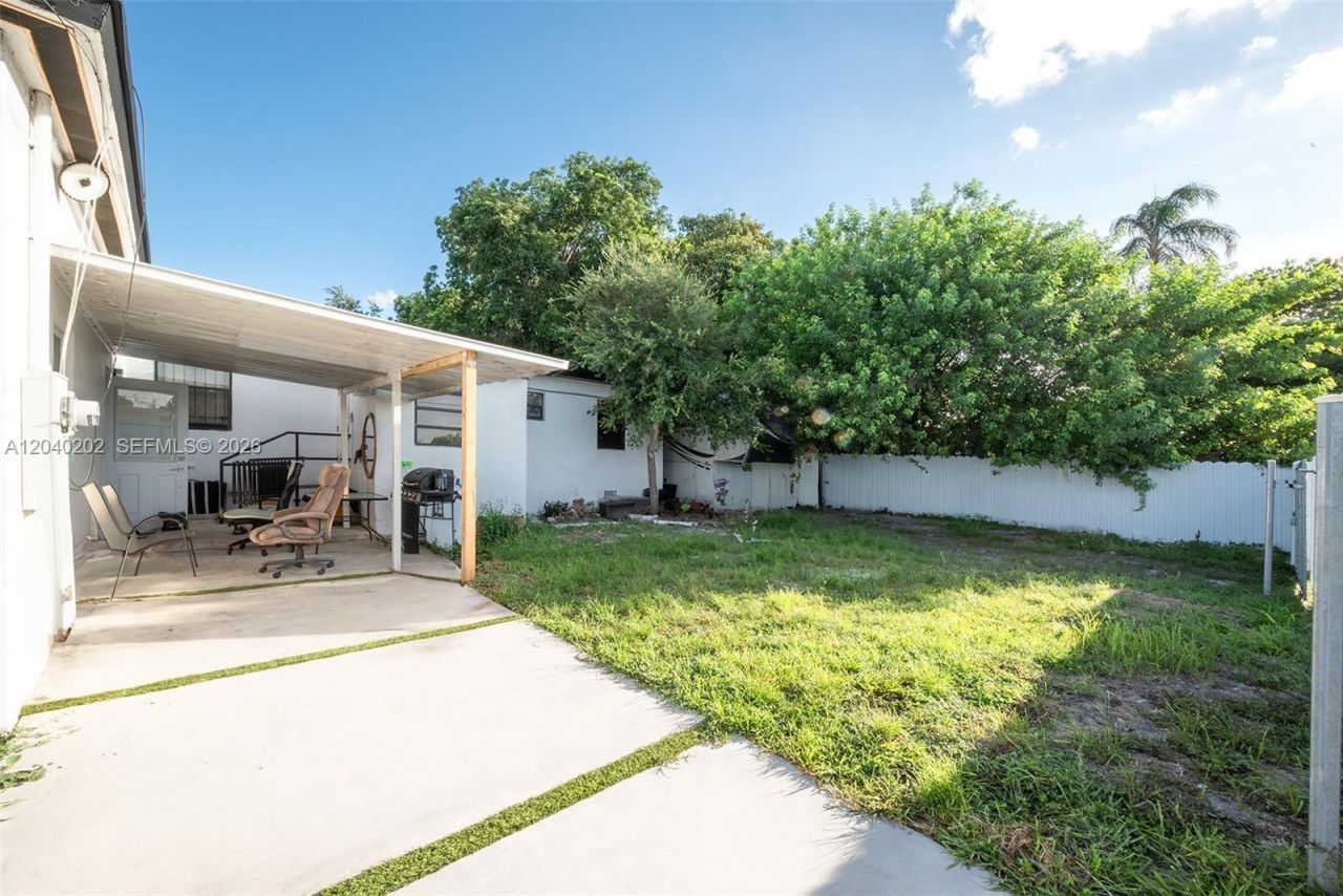 7190 NW 21st Ave , Miami, FL 33147 Photo