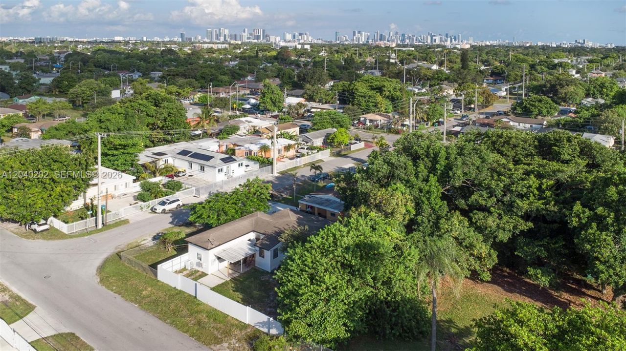 7190 NW 21st Ave , Miami, FL 33147 Photo