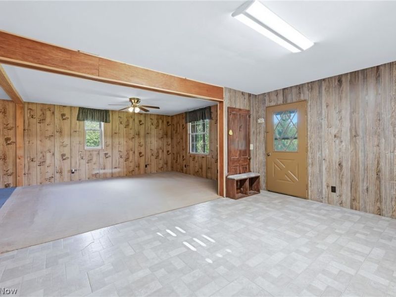 7374 Vale Road, Rogers, OH 44455 Photo 29