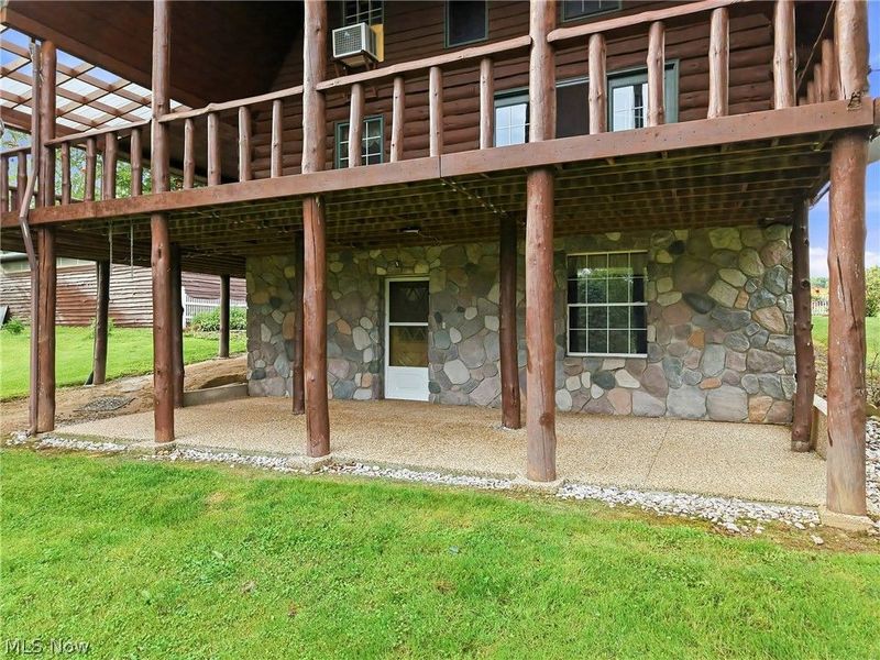 7374 Vale Road, Rogers, OH 44455 Photo 40