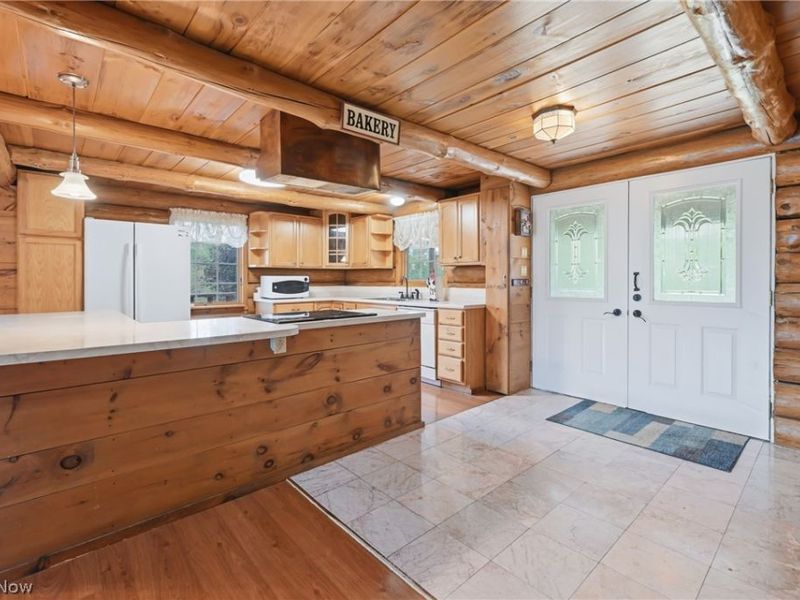 7374 Vale Road, Rogers, OH 44455 Photo 7