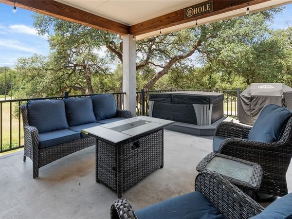 21203 Kiowa CV, Lago Vista, TX 78645