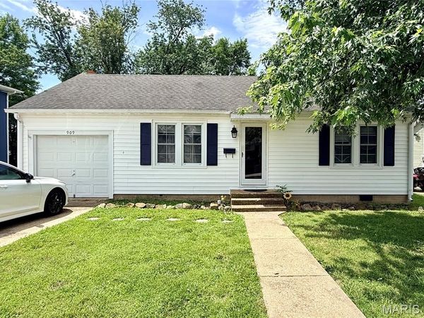 909 E 1st Street , Salem, MO 65560