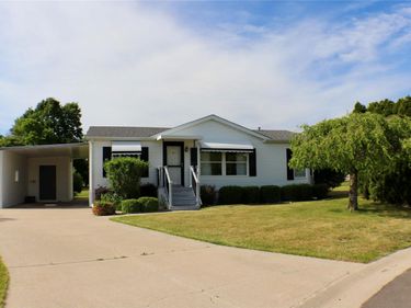 8171 Chickadee Court, Tittabawassee Township, Mi 00000