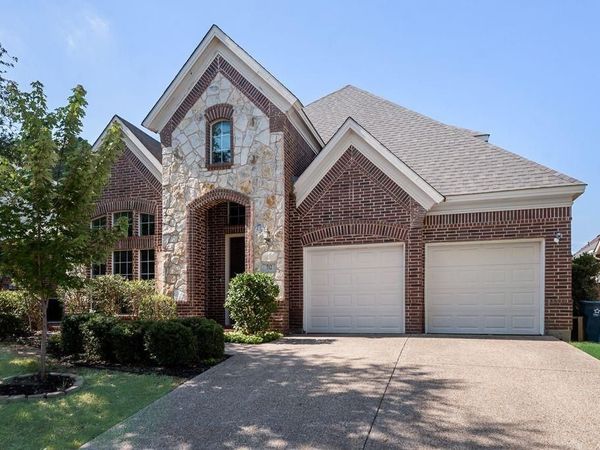 712 Lathrop Street, Lantana, TX 76226